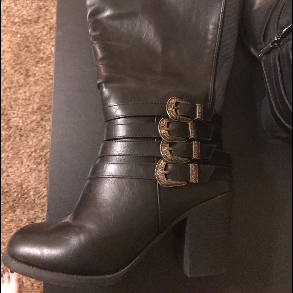 Tall heeled boots